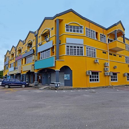 Oyo 90672 De Paradise Turtle Hotel ケルテ エクステリア 写真