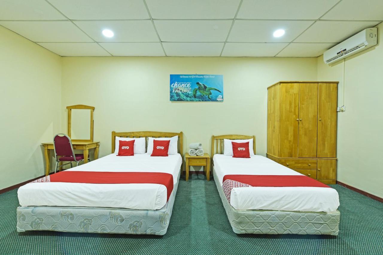 Oyo 90672 De Paradise Turtle Hotel ケルテ エクステリア 写真
