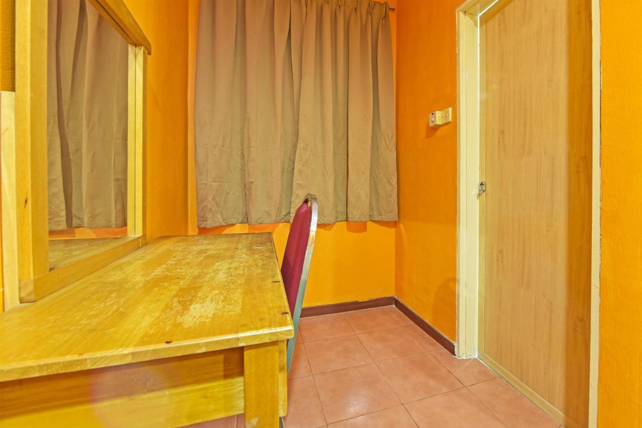 Oyo 90672 De Paradise Turtle Hotel ケルテ エクステリア 写真
