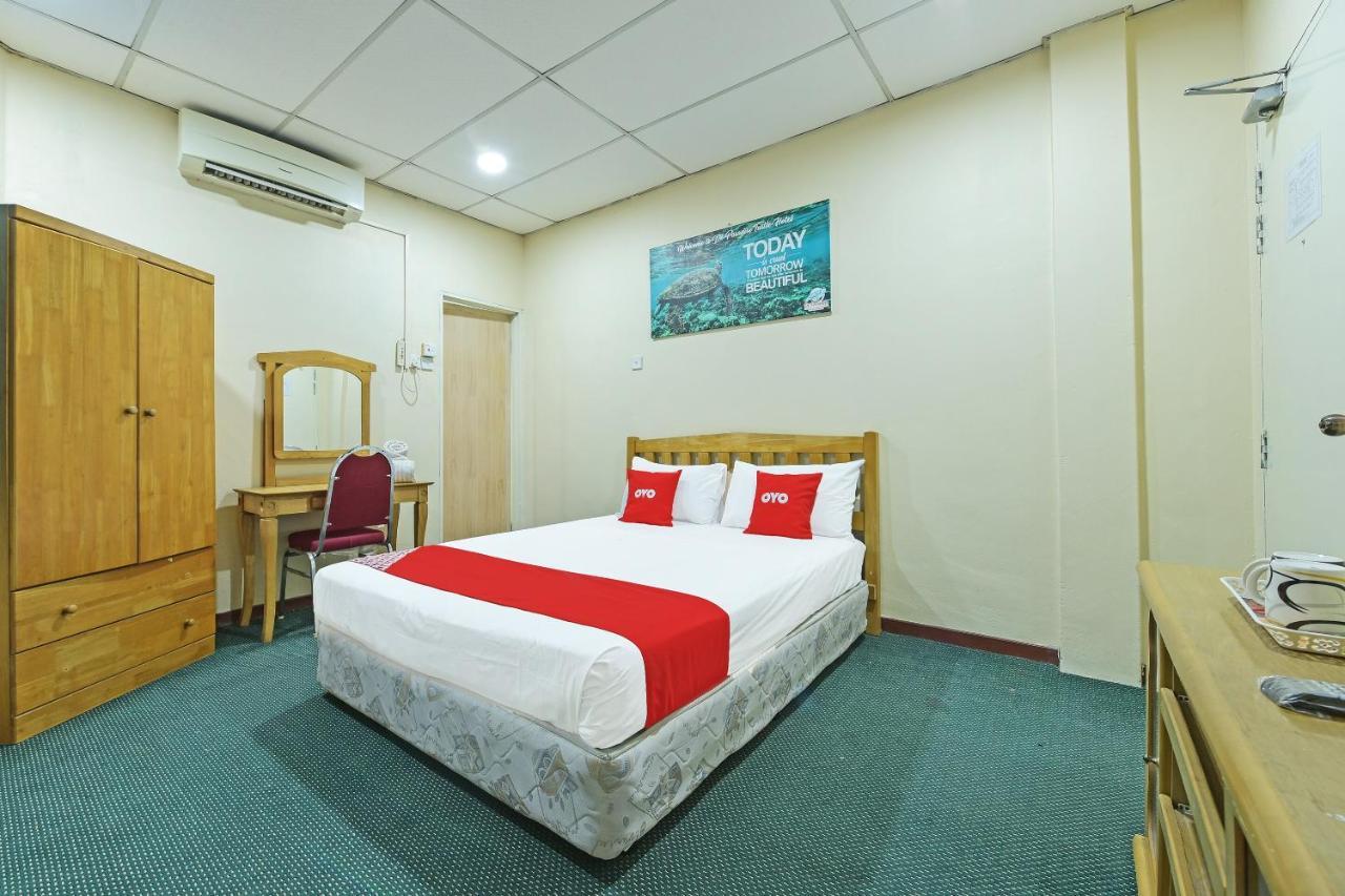 Oyo 90672 De Paradise Turtle Hotel ケルテ エクステリア 写真